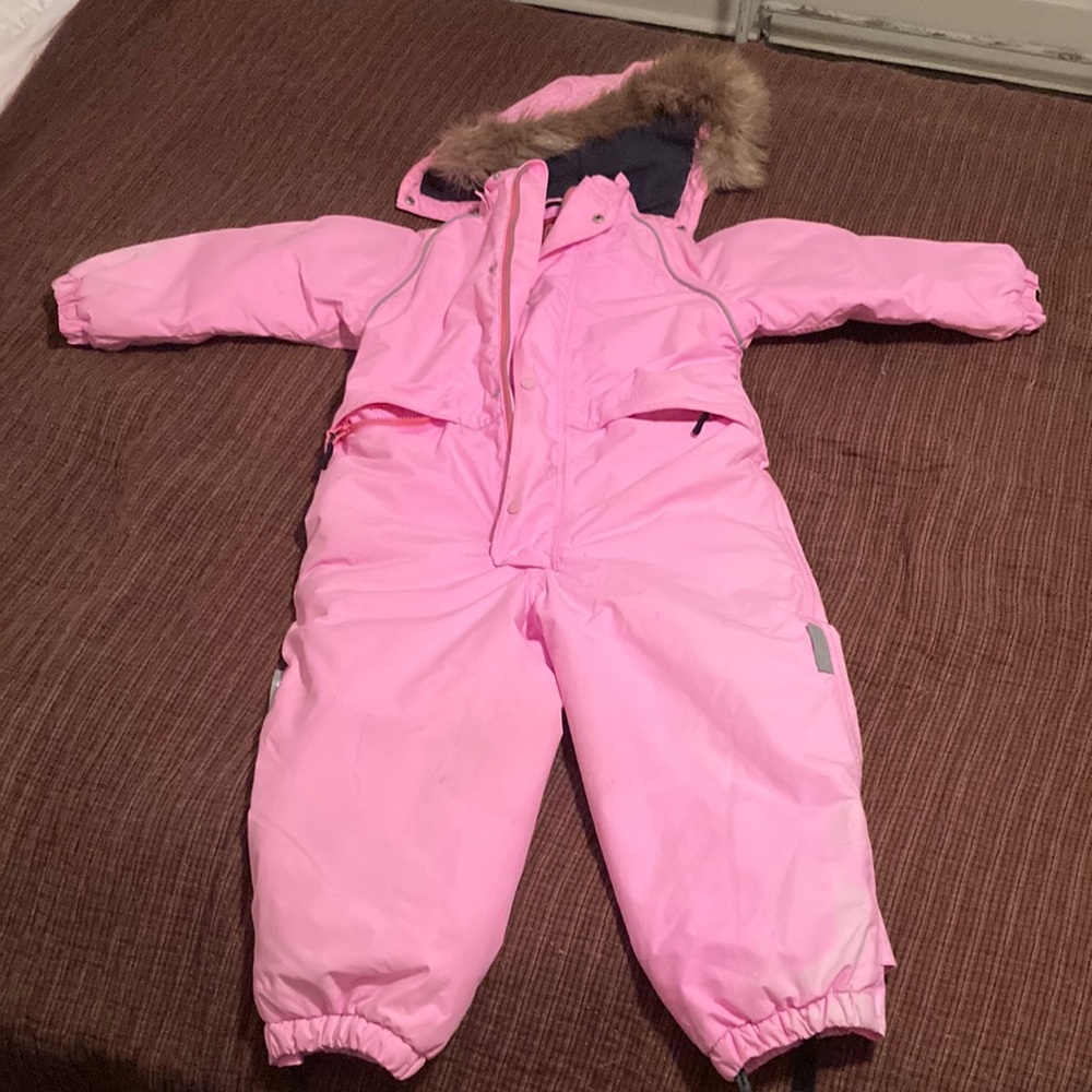 Ticket to Heaven Snowsuit detachable hood Size 4 color is pink